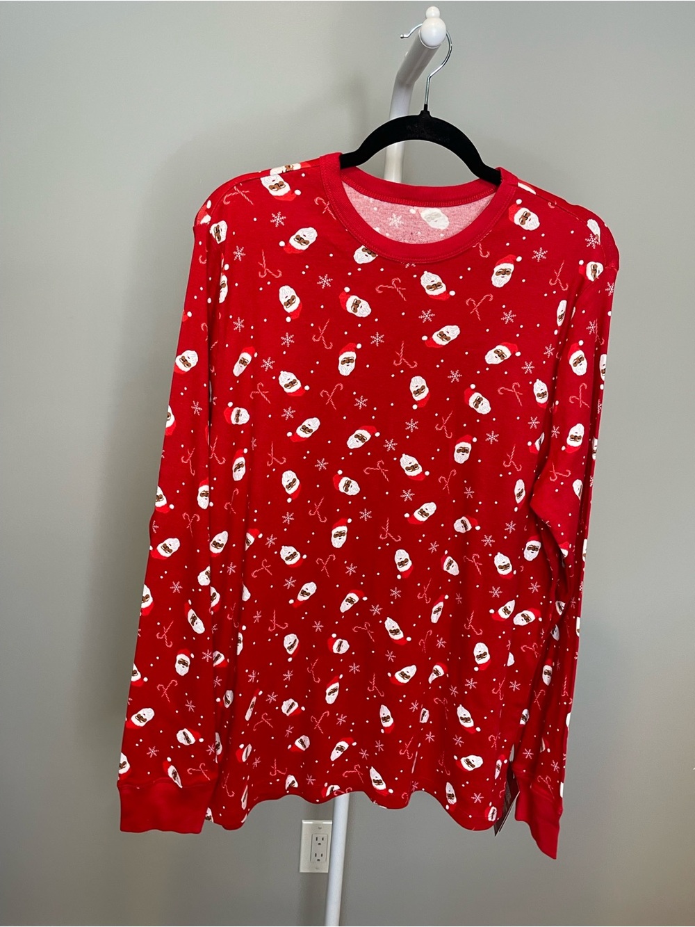Wondershop Red Santa & Candy Cane Men’s Pajama Top - Large